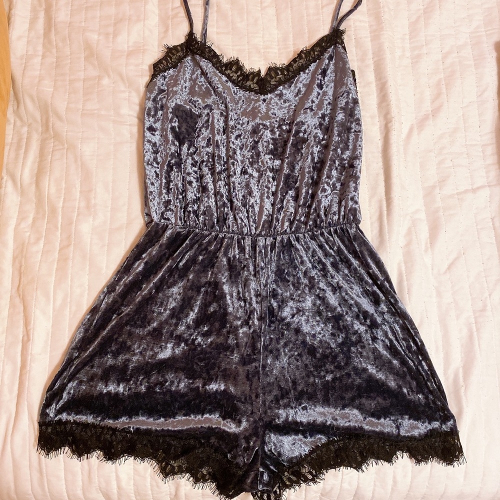 NWOT Charotte Russe Velvet Lace Blue Romper